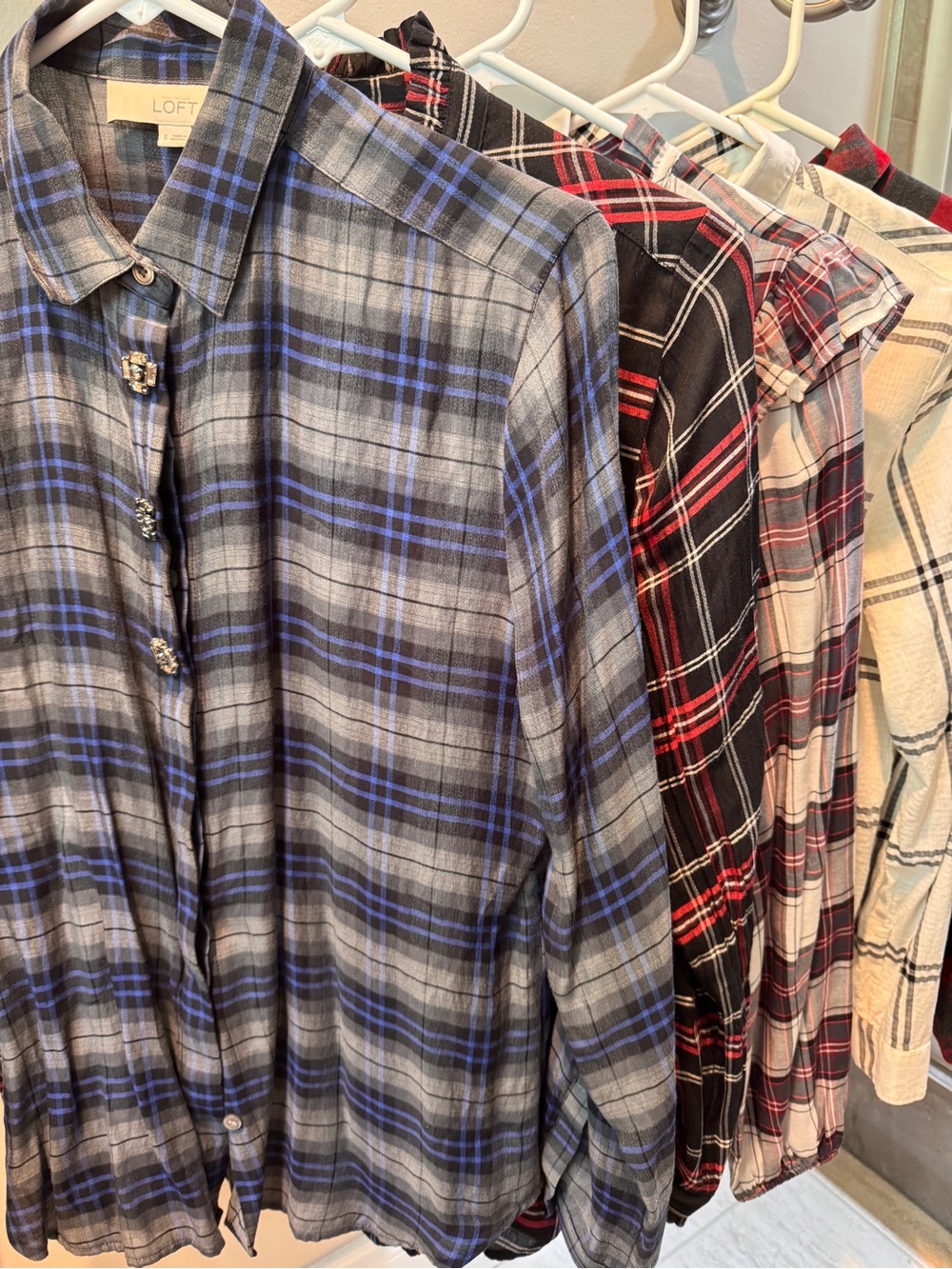 LOFT Pretty Plaid Button Down & Blouse Bundle | Size Small | 5 Pieces